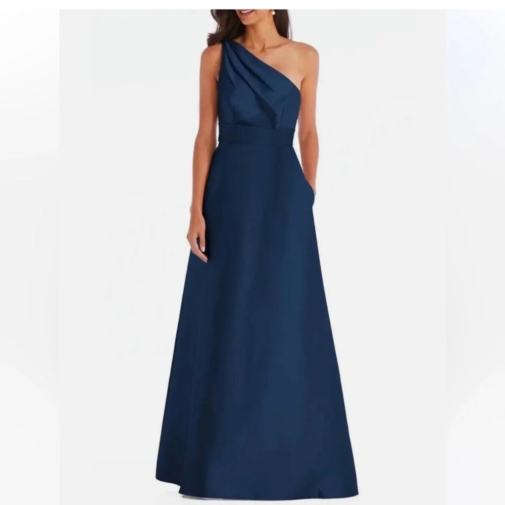 ALFRED SUNG One-Shoulder Navy Maxi Gown New without tags - Picture 2 of 4